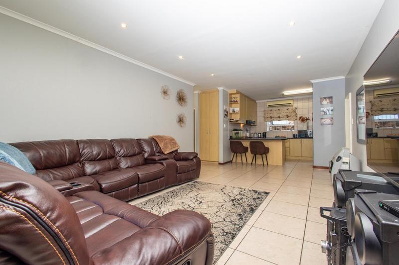 3 Bedroom Property for Sale in Kleinbron Estate Western Cape